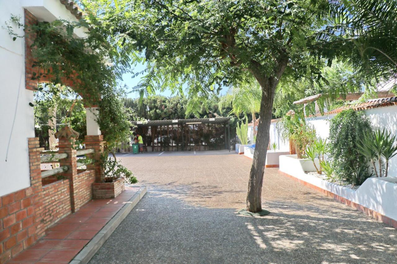 Bungalow La Roa I Conil De La Frontera Exteriör bild